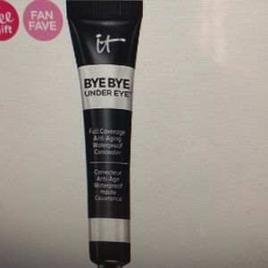 IT Cosmtcs bye bye undereye waterproof concealer.